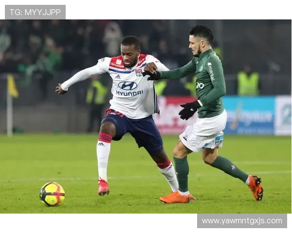 恩东贝莱精彩过人状态稳健，展现非凡技巧与速度的足球艺术分析