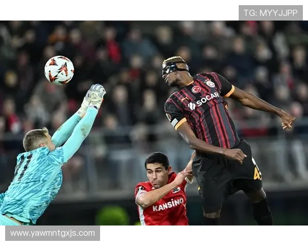 曼联转会策略变化：球队表现波动，对赛季走势产生制约